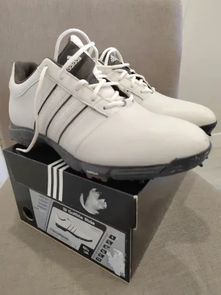Zapatos de Golf Adidas Blancos y Negros