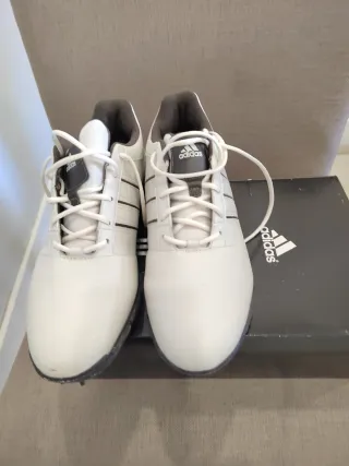 Zapatos de Golf Adidas Blancos y Negros