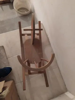 Cavallo a dondolo in legno