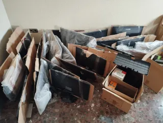 Lote Pantallas, ordenadores e impresoras y tablets