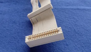 Cavo dati per unità floppy 5¼ bianco