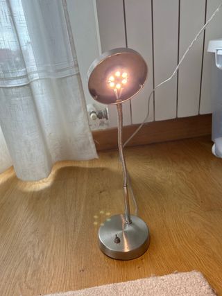 Regalo Flexo de metal plateado