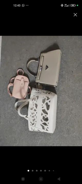 Lote 4 bolsos: beige, rosa, blanco