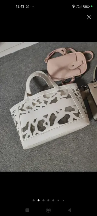 Lote 4 bolsos: beige, rosa, blanco