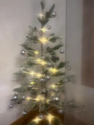 Árbol de Navidad Decorado Plateado