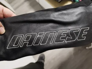 Chaqueta de piel Dainese mujer