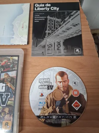 PS3 GTA IV + Guía Liberty City y Mapa