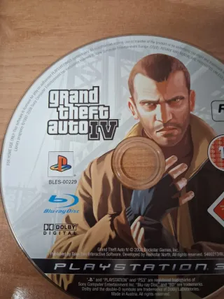 PS3 GTA IV + Guía Liberty City y Mapa