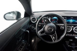 Mercedes CLA 200 1332 GASOLINA 160 5P