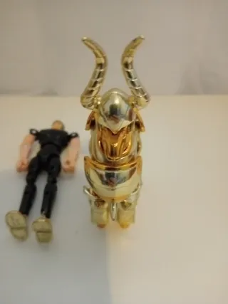 Caballeros del Zodiaco Figuras