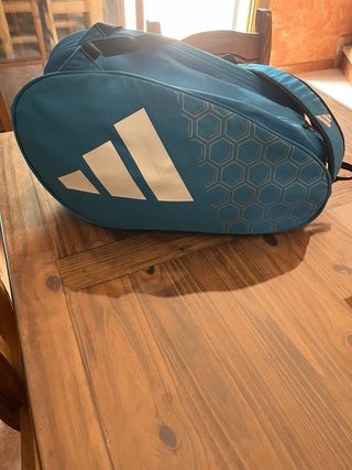 Paleteros de pádel (2 unidades) + pala joma