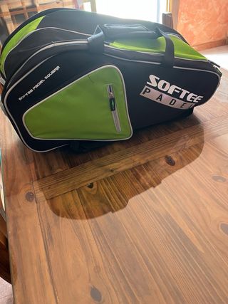 Paleteros de pádel (2 unidades) + pala joma