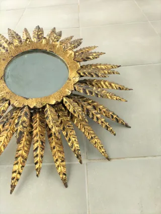 Espejo antiguo sol dorado