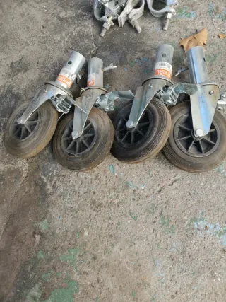 Ruedas para andamio (4 unidades)