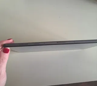 Lenovo Tab M10 FHD Plus + FUNDA -Perfecto estado