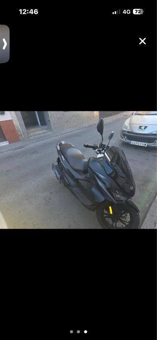 Moto 125cc Negra