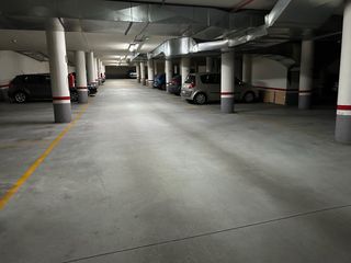 Plaza de garaje en el Alto, Narón