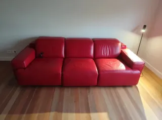 Sofá Natuzzi Iago piel rojo sofa