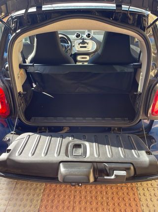 SOLO 50.000km!! smart fortwo 2015