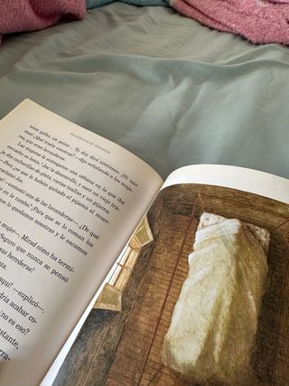 Nochebuena De Fantasmas (Pinata) (Spanish Edition)