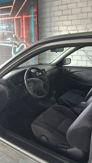 Toyota Corolla 2000
