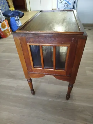 Mueble Bar Vintage Madera y Cristal