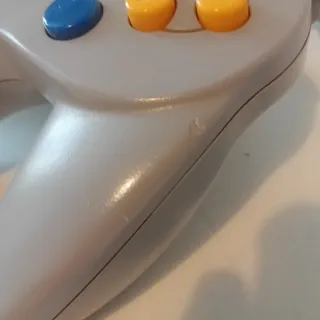 Nintendo 64 + Expansión Pak + juego y cables