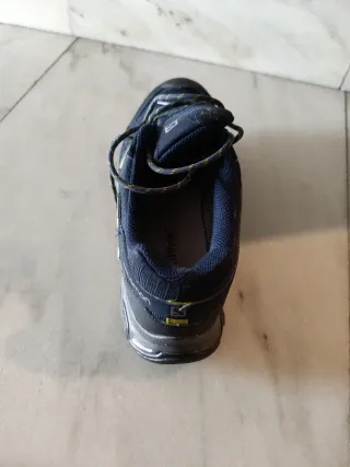 Zapatillas Salomon Azul y Amarillo