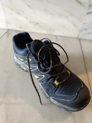 Zapatillas Salomon Azul y Amarillo