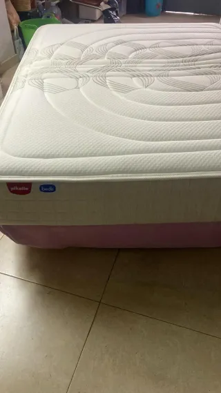 Somier 150cm nuevo con colchón