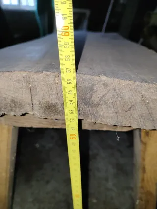 Banco de madera rústico para restaurar