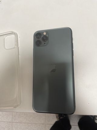 iPhone 11 Pro Max  Pantalla y batería nuevas