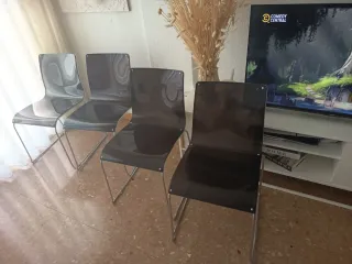 40€ le 4 Sedie italiane moderne