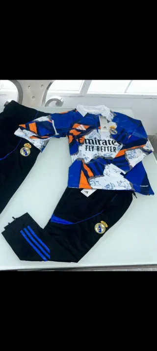 Chándal Real Madrid Adidas Talla niño