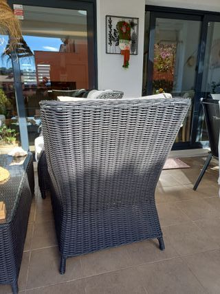 2 Sillones de mimbre y tela beige/gris