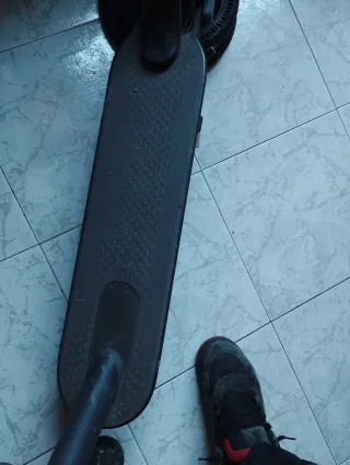 2 Patinetes Xiaomi (uno sin rueda)