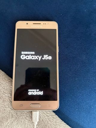 Samsung Galaxy J5 6