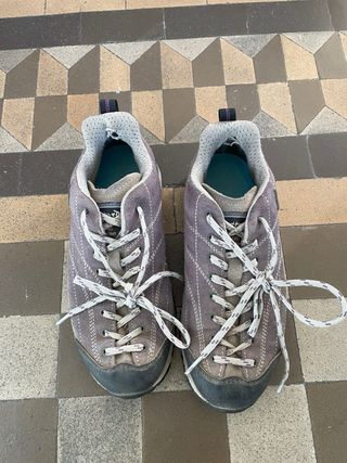 Zapatillas de montaña Bestard Talla 36