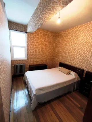 Piso de 4 habitaciones en Lugo