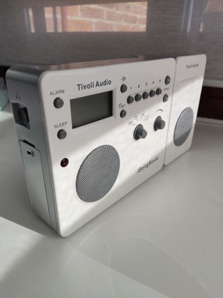 Radio Tivoli Audio iSongBook