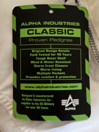 Chaqueta Alpha Industries N3B Blanca.