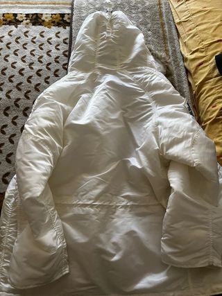 Chaqueta Alpha Industries N3B Blanca.