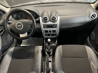 Dacia Sandero Stepway Music