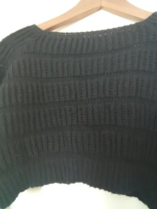 Jersey negro crop top talla XS