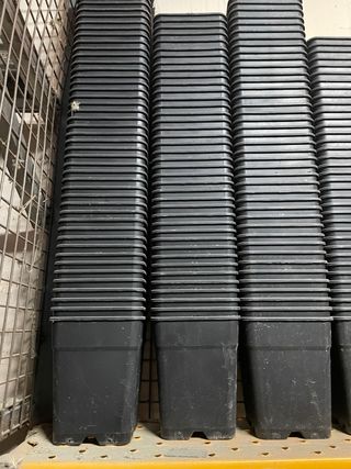 Macetero Grande Plástico Marrón / Negros