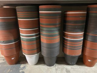 Macetero Grande Plástico Marrón / Negros