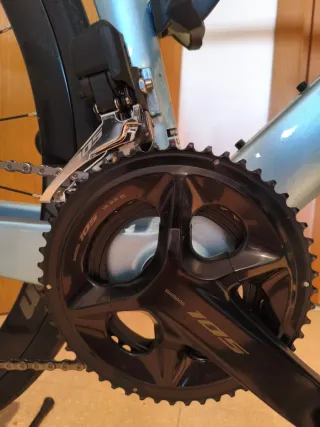 Bicicleta de carretera BH aerolight