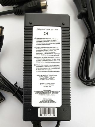 Cargador Bici Eléctrica 24V - 3 Conectores