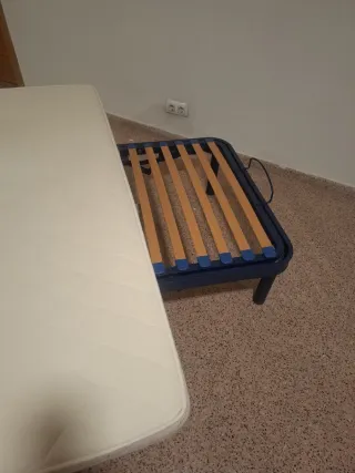 Cama articulada eléctrica con mando