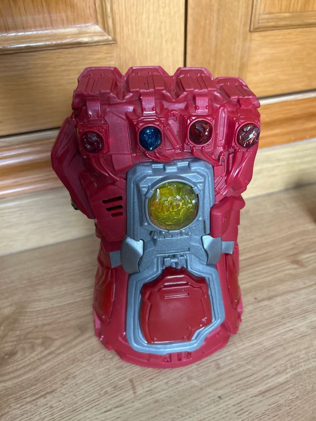 Guantelete del Infinito Thanos